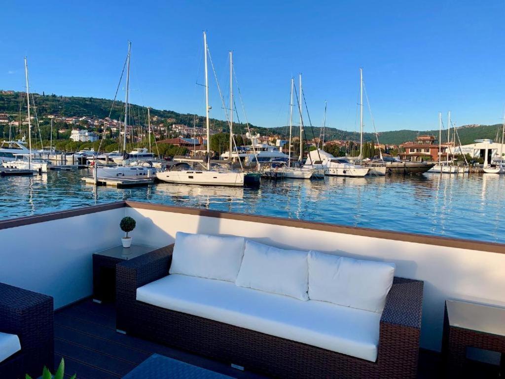 Villa Floating Sea House Aurora Portorose Esterno foto