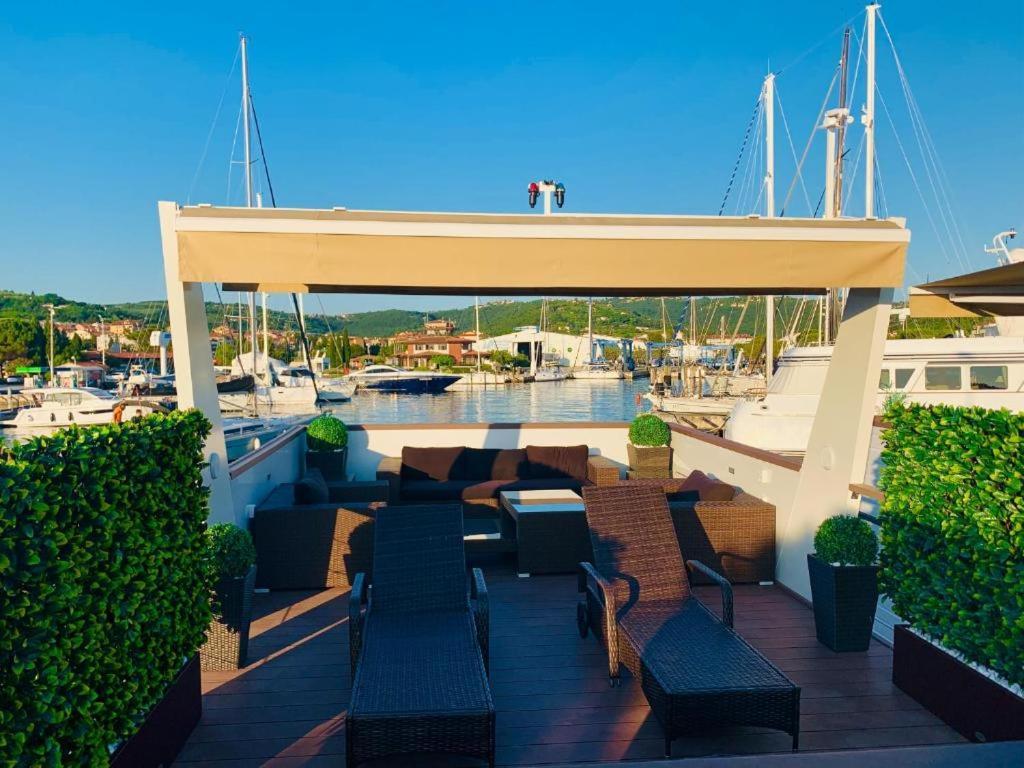 Villa Floating Sea House Aurora Portorose Esterno foto