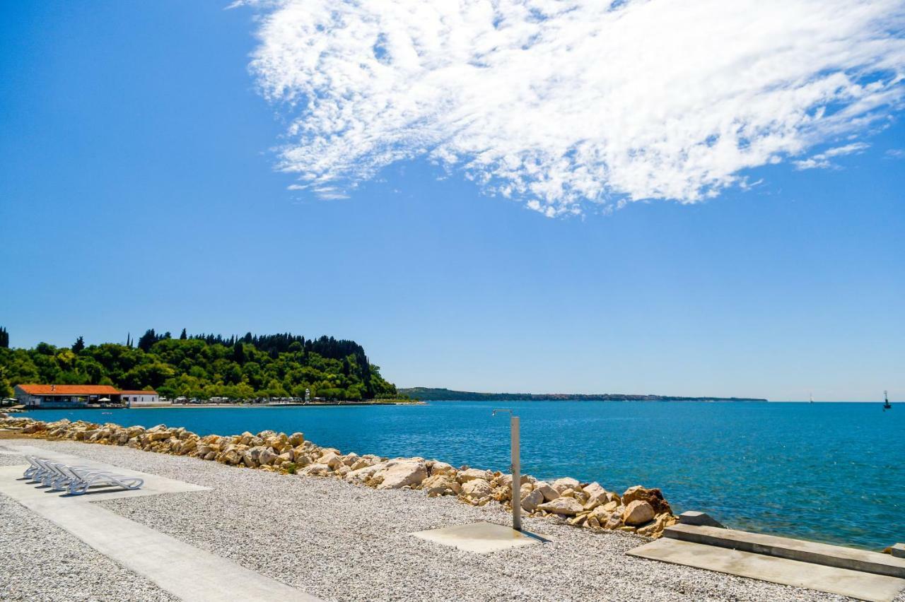 Villa Floating Sea House Aurora Portorose Esterno foto