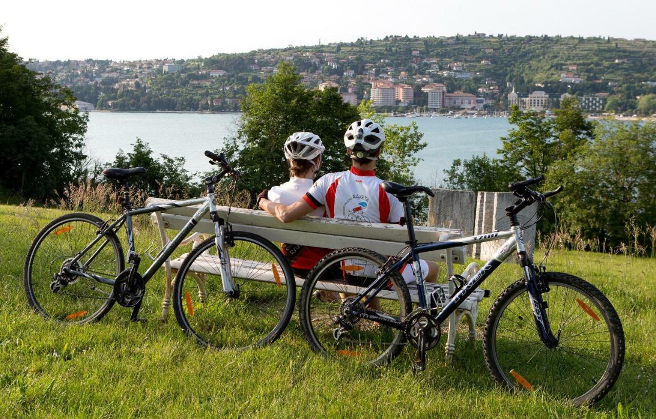 Villa Floating Sea House Aurora Portorose Esterno foto